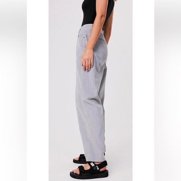 Afends Gray High-Waisted Corduroy Jeans. - Picture 3 of 13